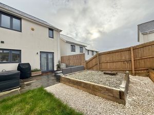 Photo 11- click for photo gallery